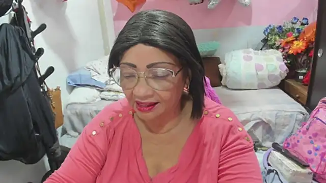Mrs mommy  online show from May 2026 09:20:02 PM