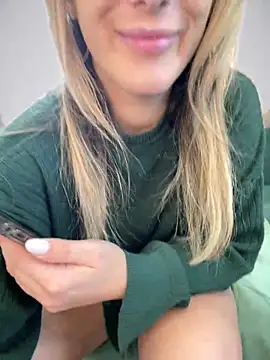 HotXMom online show from January 2025 10:15:02 AM