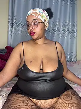 Linahlove online show from March 2026 04:53:02 PM