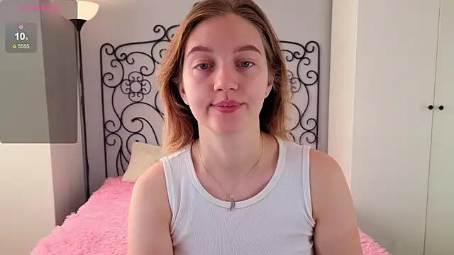 Ksuhesa online show from October 2025 02:10:01 AM