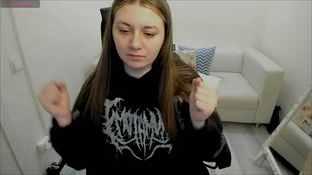 Snapshot of AlisaBacker chatting on January 2025 09:23:01 AM AlisaBacker online show from January 2025 09:23:01 AM