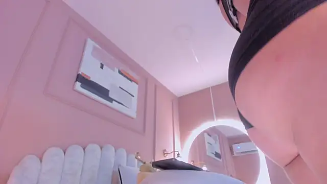 Snapshot of lia_ass_ chatting on February 2025 01:44:02 PM lia ass online show from February 2025 01:44:02 PM