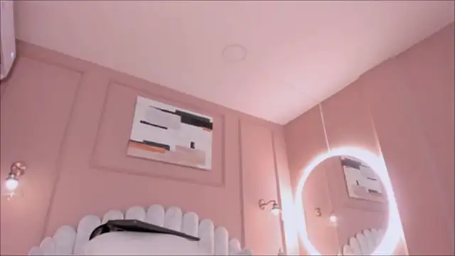 Snapshot of lia_ass_ chatting on September 2025 10:48:02 AM lia ass online show from September 2025 10:48:02 AM