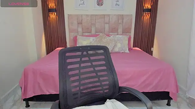 Ananya Kay01 online show from September 2025 12:44:02 AM