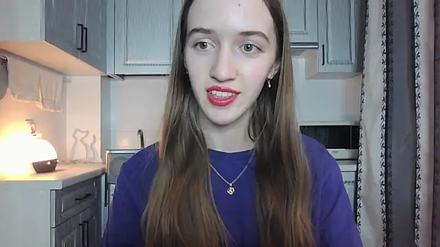 leslie my lovee online show from September 2025 07:08:02 PM