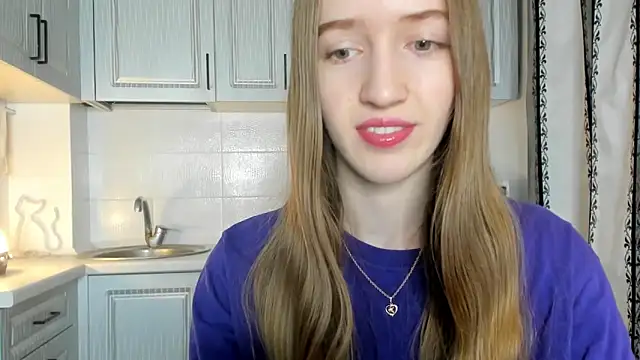 leslie my lovee online show from November 2025 01:43:01 PM