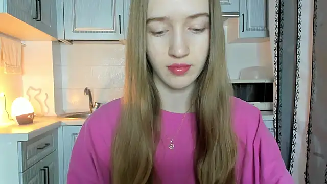 leslie my lovee online show from November 2025 05:10:01 AM