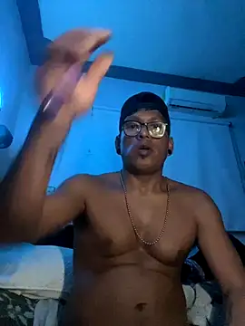 Snapshot of Capxxx chatting on November 2025 11:36:02 AM Capxxx online show from November 2025 11:36:02 AM