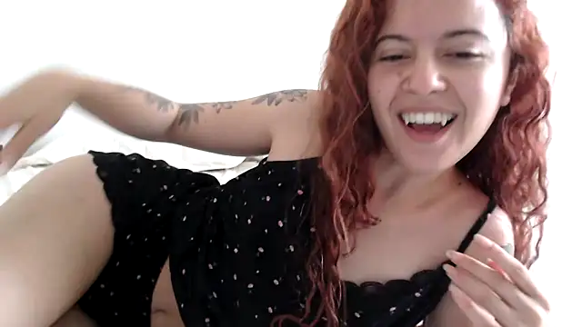 Snapshot of frikigyal chatting on February 2026 02:15:02 PM frikigyal online show from February 2026 02:15:02 PM