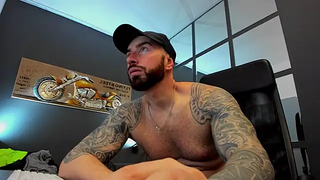 AronGrant online show from January 2025 09:02:02 AM