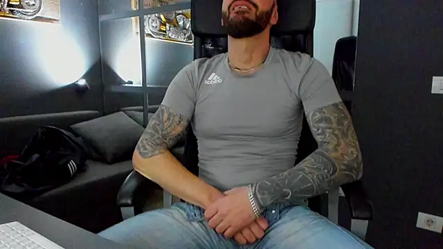 AronGrant online show from February 2026 10:42:02 AM