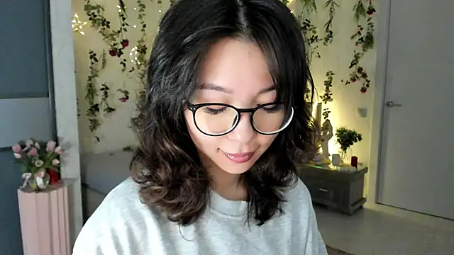 Snapshot of AgnieszkaBanana chatting on April 2026 01:19:02 AM AgnieszkaBanana online show from April 2026 01:19:02 AM