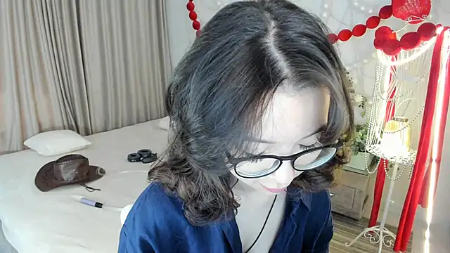 Snapshot of AgnieszkaBanana chatting on May 2026 04:07:02 AM AgnieszkaBanana online show from May 2026 04:07:02 AM