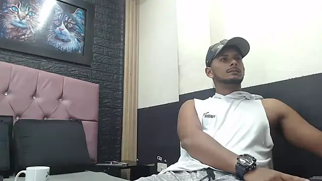 Chris Dick23 online show from October 2025 05:08:01 AM