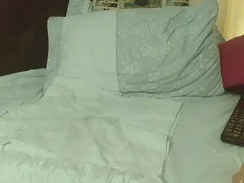 Lucylin12 online show from March 2026 12:41:01 PM