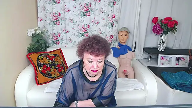 YourHotGranny online show from May 2026 11:07:01 AM