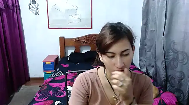 LadyMilk003 online show from January 2025 03:31:02 PM