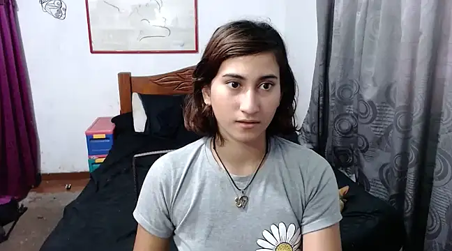 LadyMilk003 online show from January 2025 06:21:01 PM