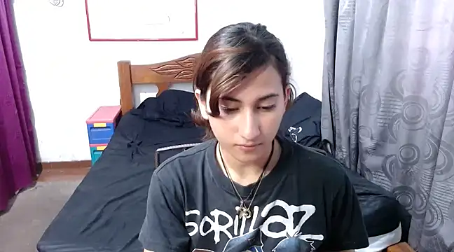 LadyMilk003 online show from February 2025 05:47:02 PM