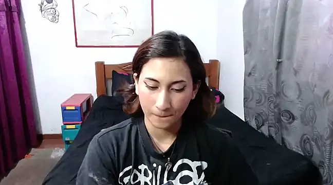 LadyMilk003 online show from February 2025 03:40:01 PM