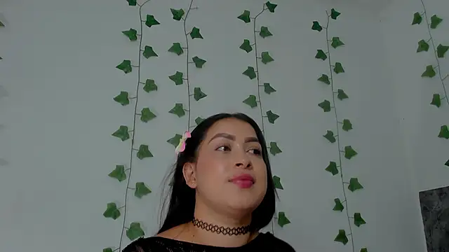 Miaa Garcia online show from May 2026 12:16:01 AM