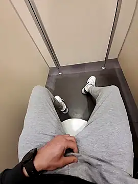 Snapshot of sevvvvsevvvv1 chatting on February 2026 12:39:02 PM sevvvvsevvvv1 online show from February 2026 12:39:02 PM