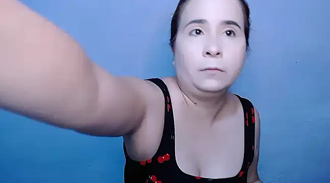 SubLayla01 online show from January 2025 06:21:01 PM