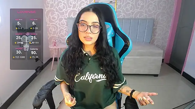 Snapshot of ninfa1_ch chatting on January 2025 09:47:02 PM ninfa1 ch online show from January 2025 09:47:02 PM