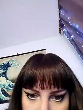 Snapshot of EmmaKrosss chatting on November 2025 09:31:01 AM EmmaKrosss online show from November 2025 09:31:01 AM