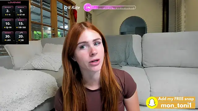 Snapshot of aus_queen chatting on December 2024 04:03:02 AM aus queen online show from December 2024 04:03:02 AM