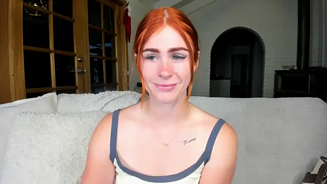 Snapshot of aus_queen chatting on February 2025 09:37:01 AM aus queen online show from February 2025 09:37:01 AM