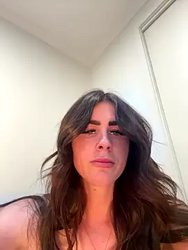 Snapshot of aus_queen chatting on October 2025 08:37:01 AM aus queen online show from October 2025 08:37:01 AM