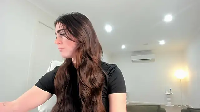 Snapshot of aus_queen chatting on October 2025 12:13:01 AM aus queen online show from October 2025 12:13:01 AM