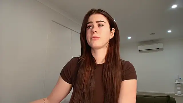 Snapshot of aus_queen chatting on October 2025 12:14:01 AM aus queen online show from October 2025 12:14:01 AM