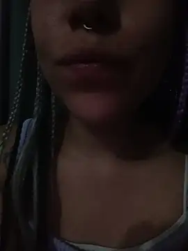Snapshot of Hellen_dumont chatting on November 2025 02:13:01 AM Hellen dumont online show from November 2025 02:13:01 AM