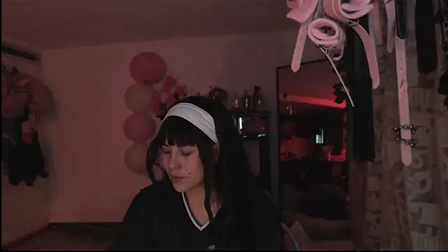 Snapshot of Hellen_dumont chatting on March 2026 01:47:01 AM Hellen dumont online show from March 2026 01:47:01 AM