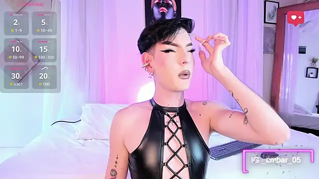 Snapshot of Ambar_Jhones chatting on January 2025 08:18:01 PM Ambar Jhones online show from January 2025 08:18:01 PM