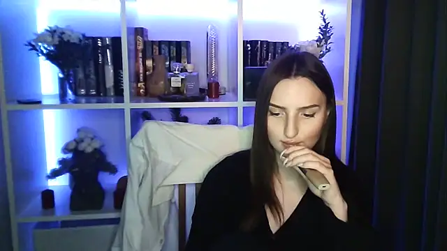 X Alisa online show from March 2026 07:53:01 PM