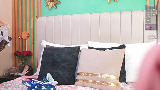 katlyn martins online show from December 2025 06:59:02 PM