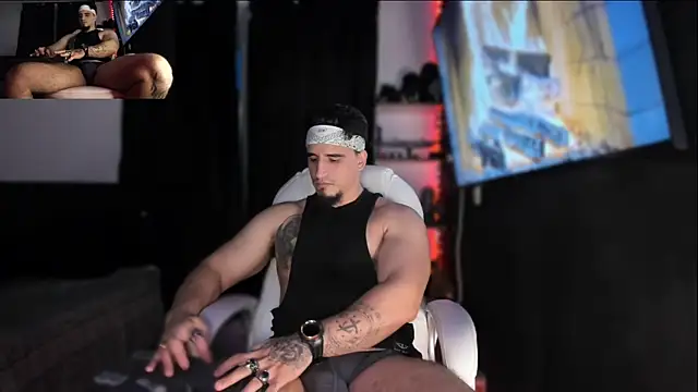 kingbear777 online show from December 2024 08:36:01 AM