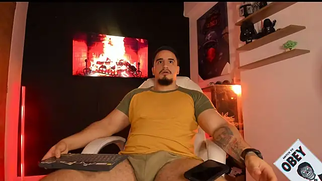 kingbear777 online show from September 2025 10:42:01 PM