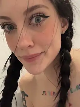 Melissa crazy online show from January 2026 07:11:01 PM