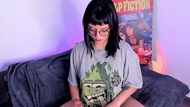 Collin Sam online show from November 2025 04:13:02 AM