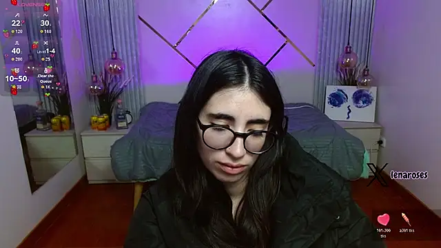 LenaRoses online show from July 2026 08:15:02 PM