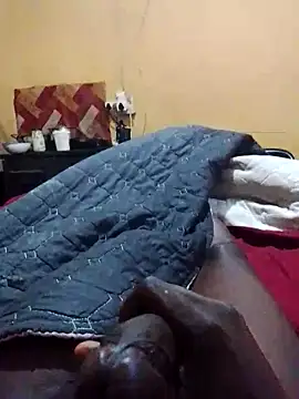 tonniii33 online show from February 2026 04:05:02 AM