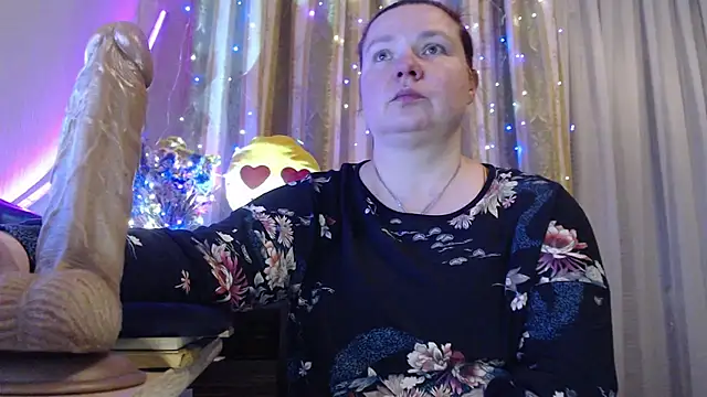 amorelara online show from May 2026 08:11:01 AM