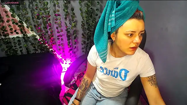 Snapshot of Alaska_atm chatting on December 2024 01:50:01 PM Alaska atm online show from December 2024 01:50:01 PM