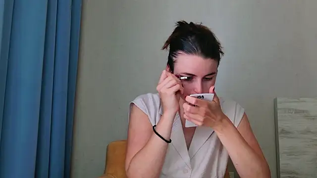Miss Arwen online show from June 2026 08:28:02 AM