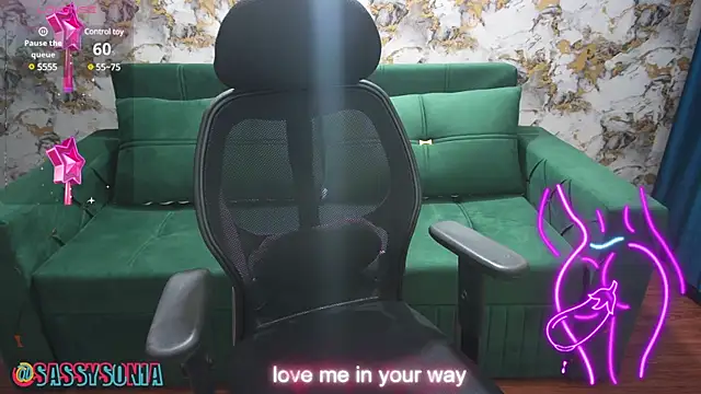 Snapshot of sassysonia chatting on March 2025 09:58:02 AM sassysonia online show from March 2025 09:58:02 AM