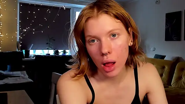 StellaDavis online show from February 2025 12:22:02 PM